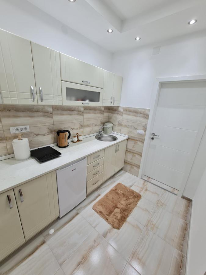 "Astor16" Apartments Ni المظهر الخارجي الصورة