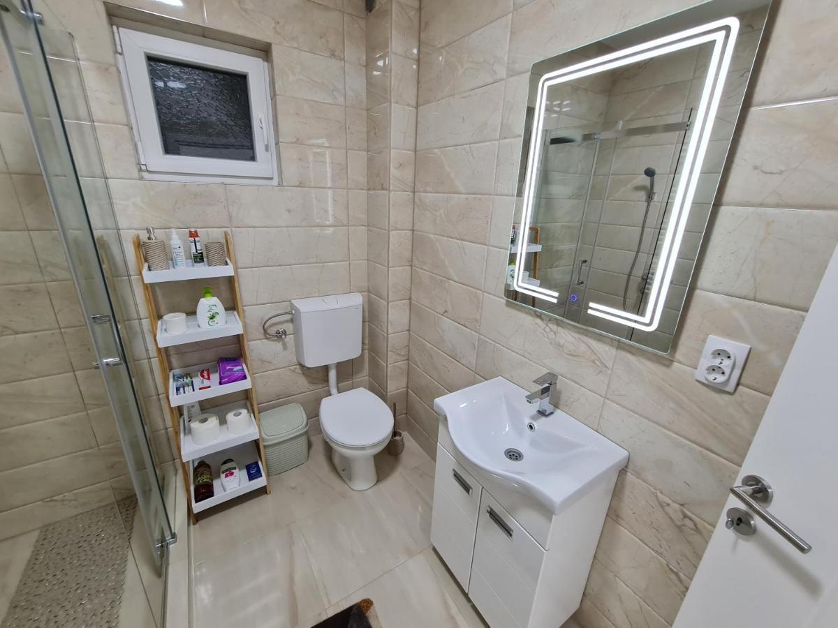 "Astor16" Apartments Ni المظهر الخارجي الصورة