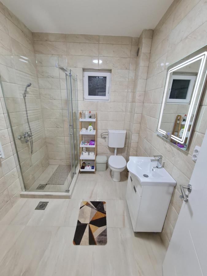 "Astor16" Apartments Ni المظهر الخارجي الصورة