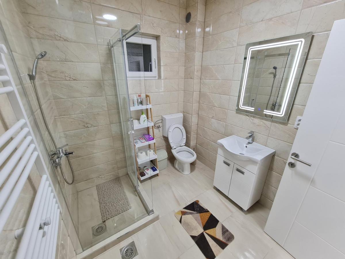 "Astor16" Apartments Ni المظهر الخارجي الصورة