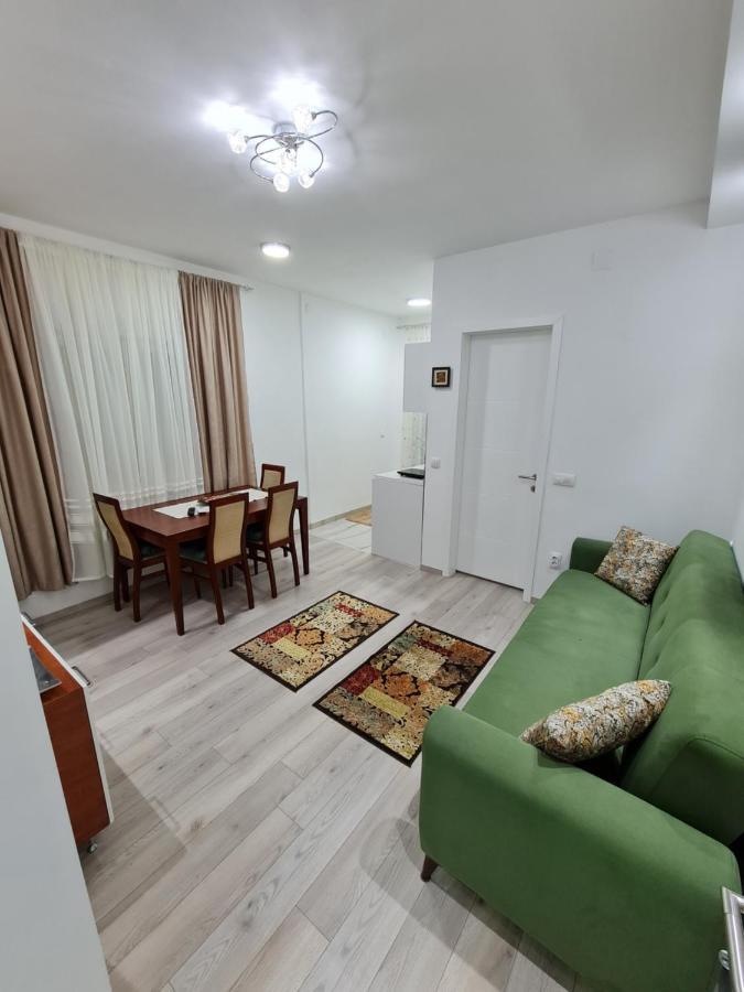 "Astor16" Apartments Ni المظهر الخارجي الصورة