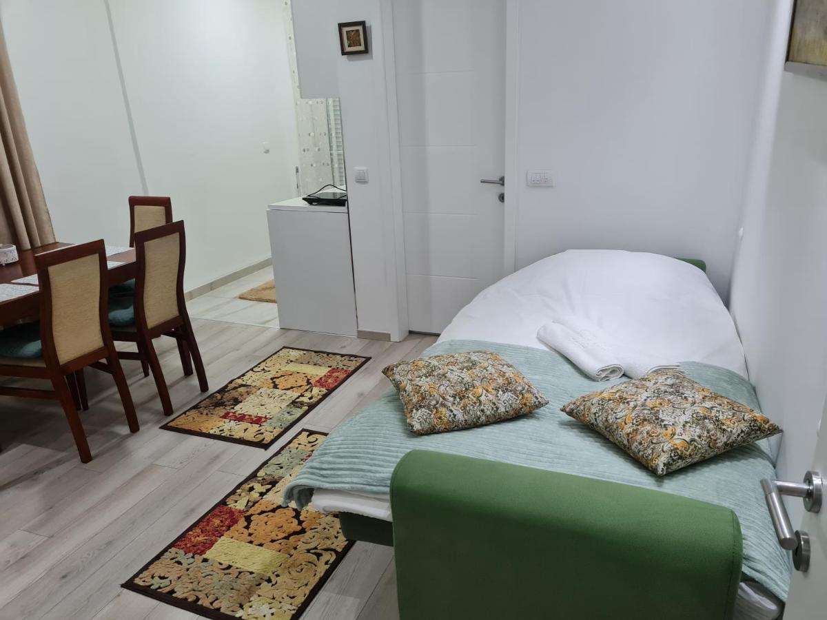 "Astor16" Apartments Ni المظهر الخارجي الصورة
