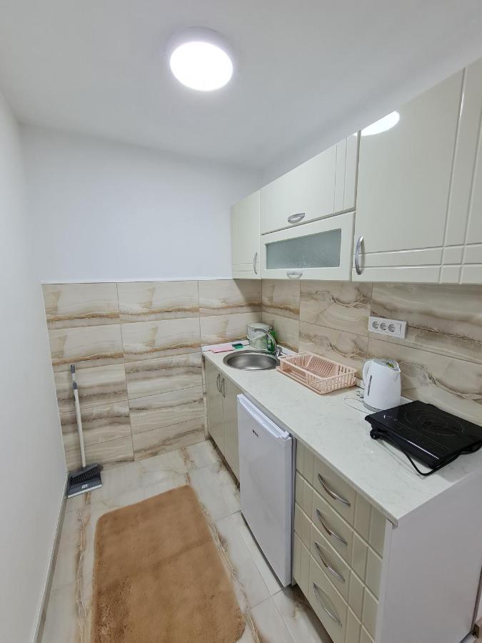 "Astor16" Apartments Ni المظهر الخارجي الصورة