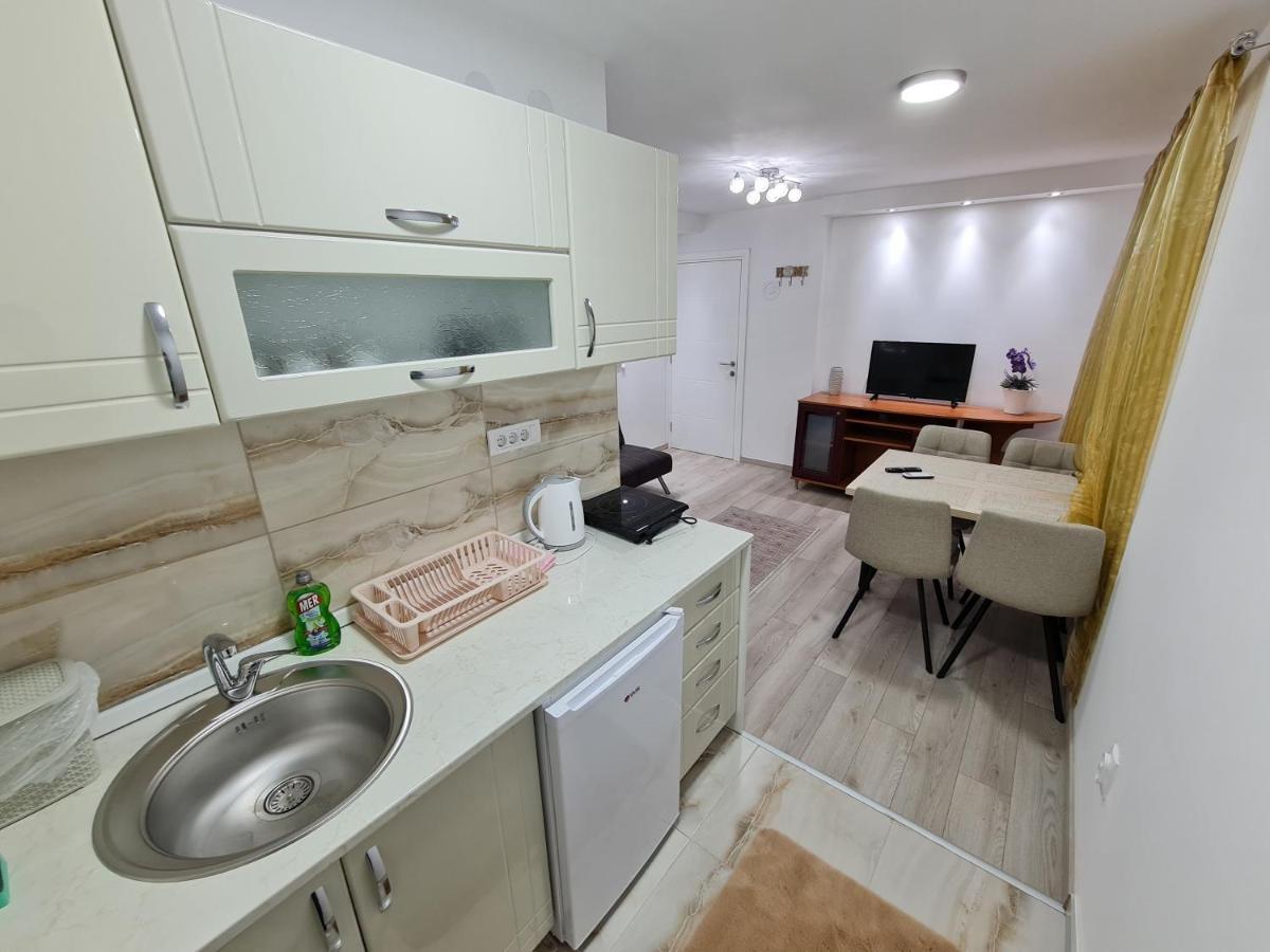 "Astor16" Apartments Ni المظهر الخارجي الصورة