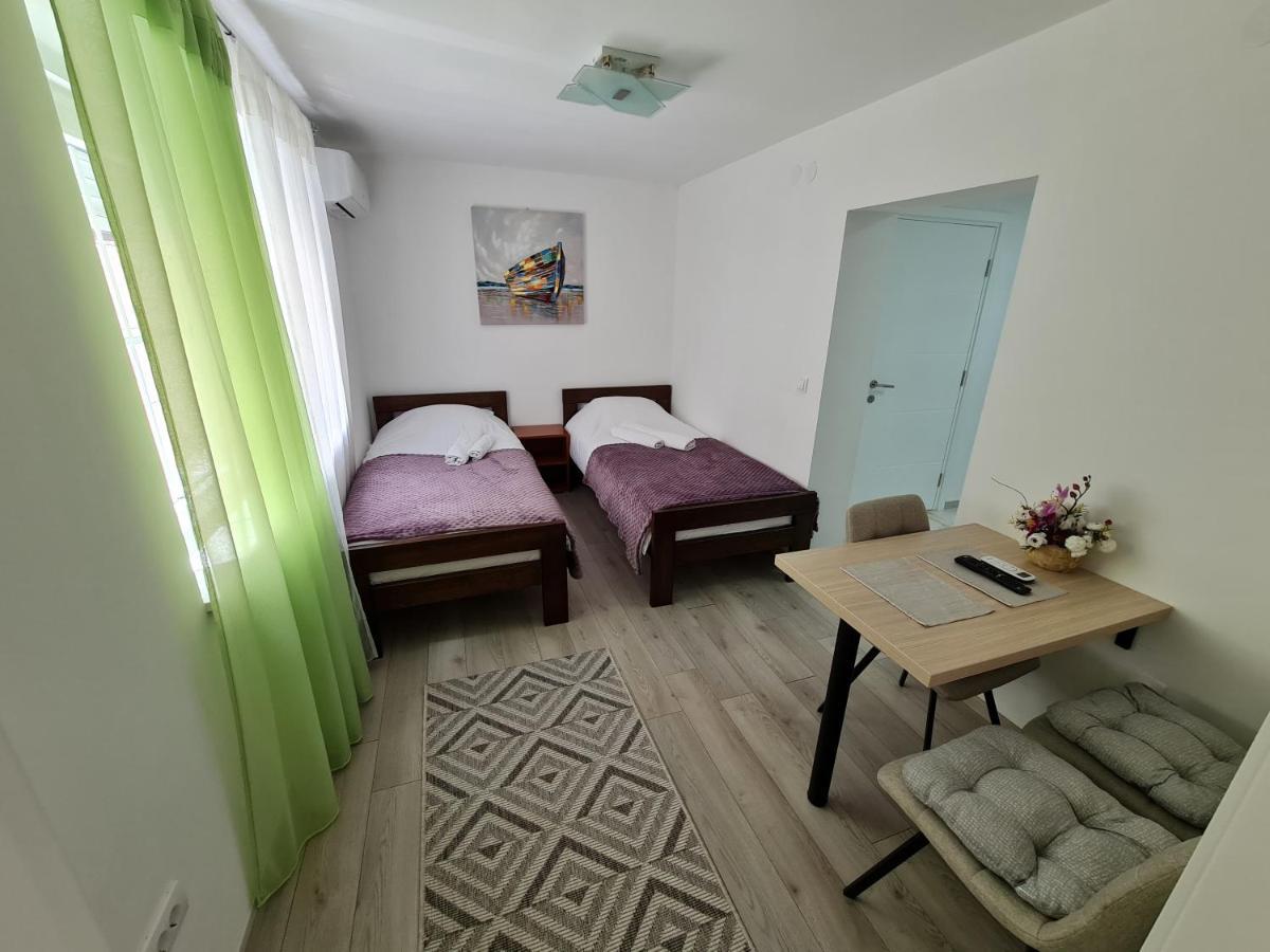 "Astor16" Apartments Ni المظهر الخارجي الصورة