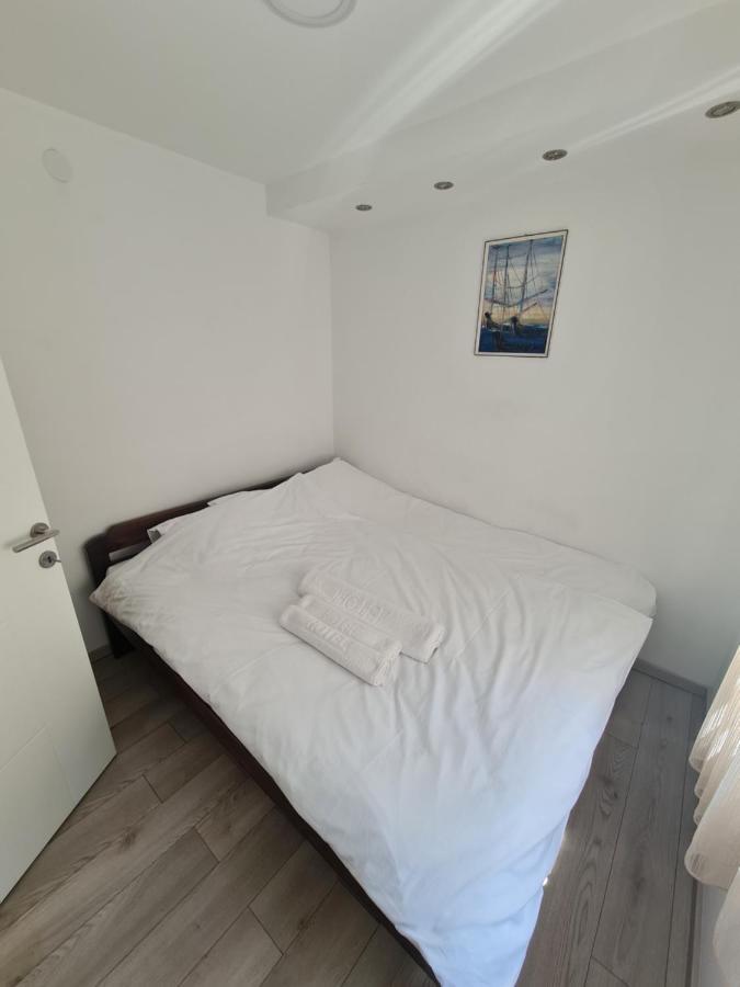 "Astor16" Apartments Ni المظهر الخارجي الصورة